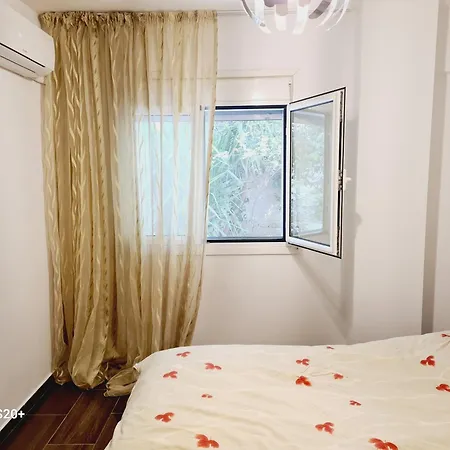 пластира Apartment *