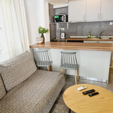 пластира Apartment *